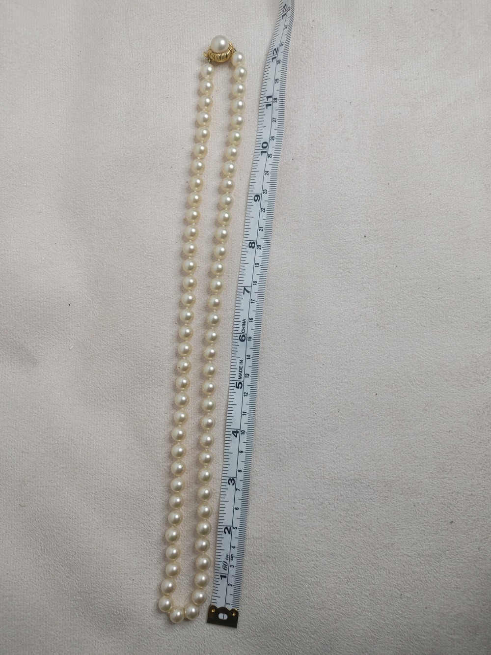 Vintage Majorica Hand Knotted Princess Length Cream Pearl Necklace - Picture 7 of 12